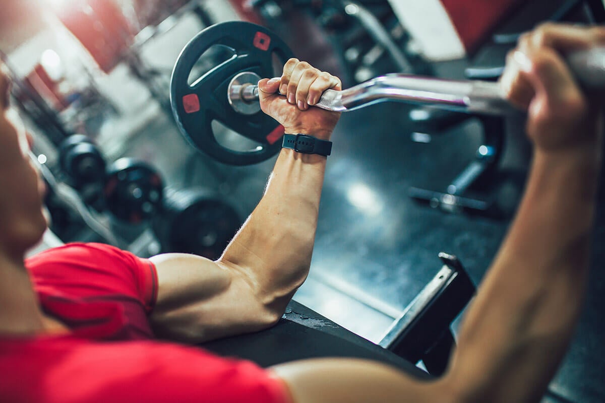 biceps uginanie na modlitewniku