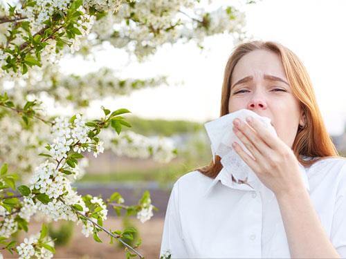 Jakie witaminy pomagają na alergię?