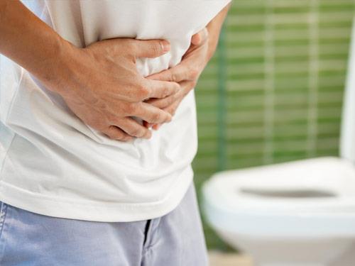 Biegunka – przyczyny, objawy, ile trwa