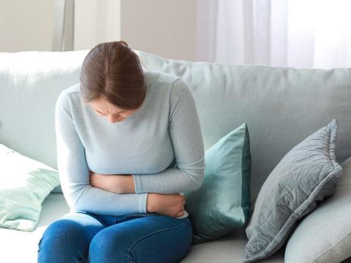 Żółć w żołądku – objawy, dieta i domowe sposoby