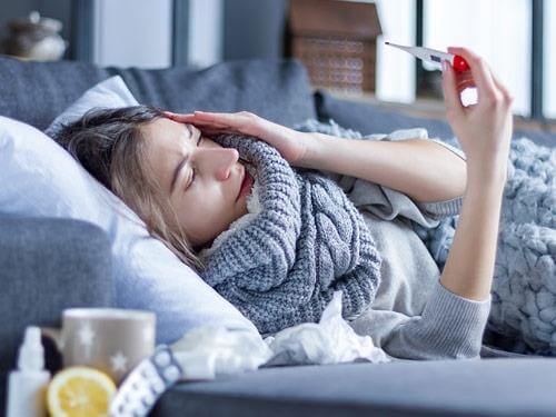 Powikłania po grypie - jakie są objawy?