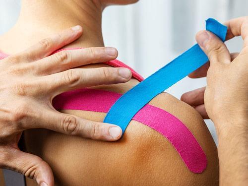 Kinesiotaping - co to jest? Na czym polega?