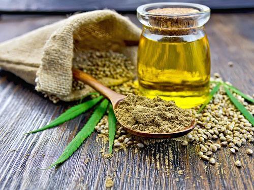 Olej konopny - jak i kiedy stosować?