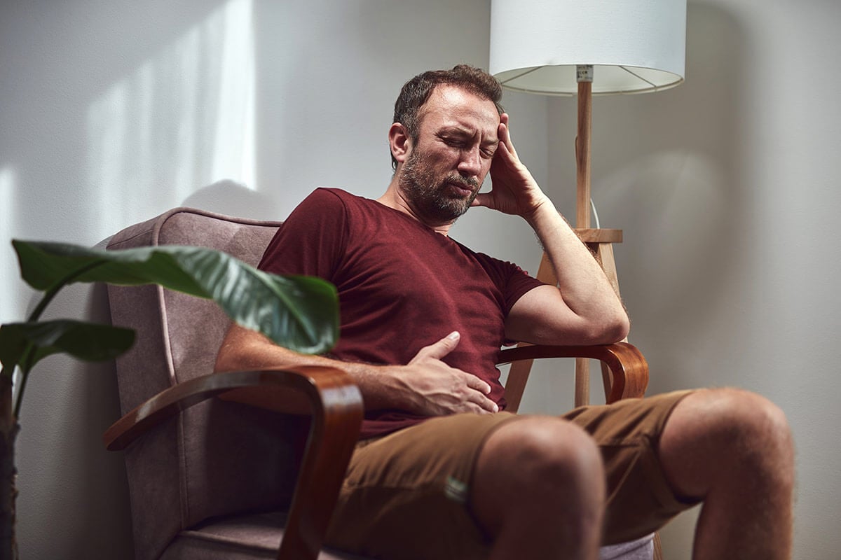 stłuszczenie wątroby objawy