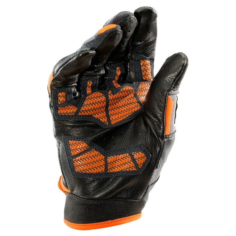 Under armour renegade sale gloves